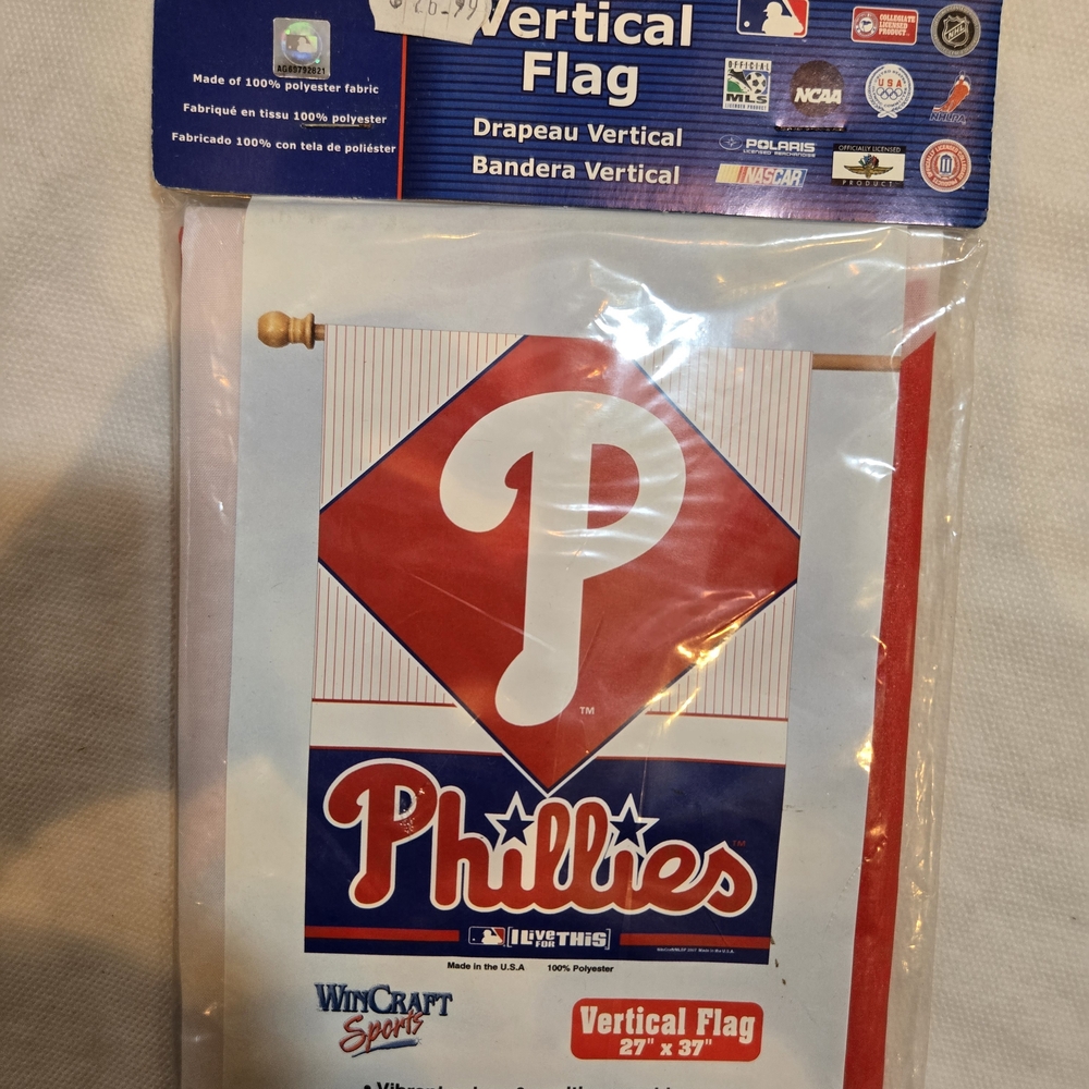 Wincraft Vertical Flag Philadelphia Phillies NHL  Banner Indoor Outdoor 27" x 37